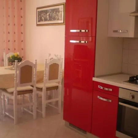 Ana Apartment